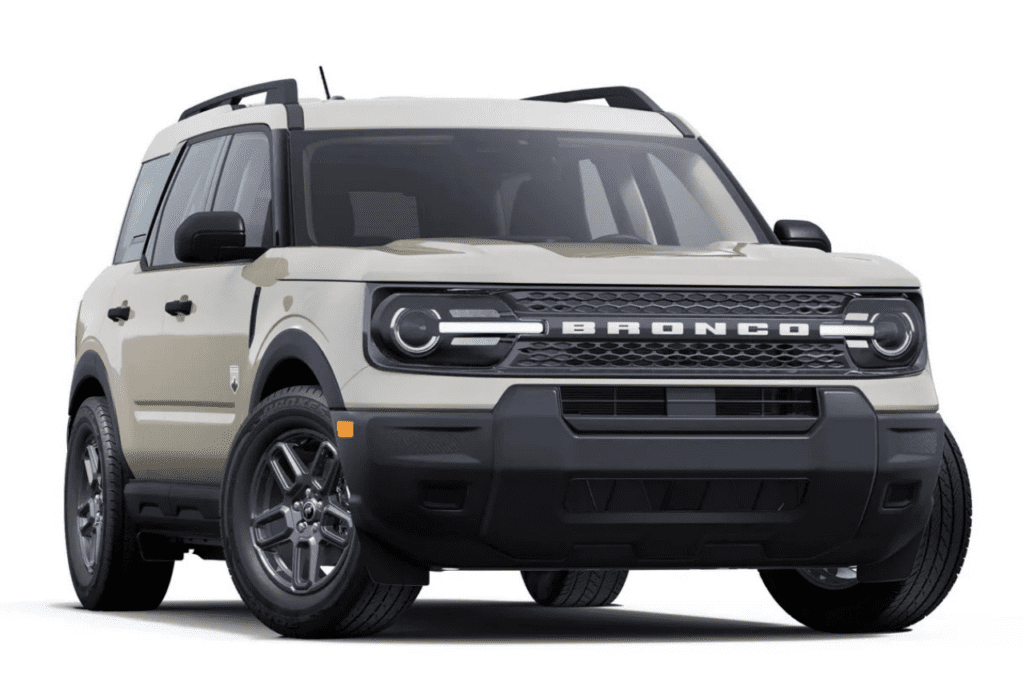 front view of the 2025 Ford Bronco Sport Big Bend in Desert Sand, featuring its practical design and distinctive Bronco grille